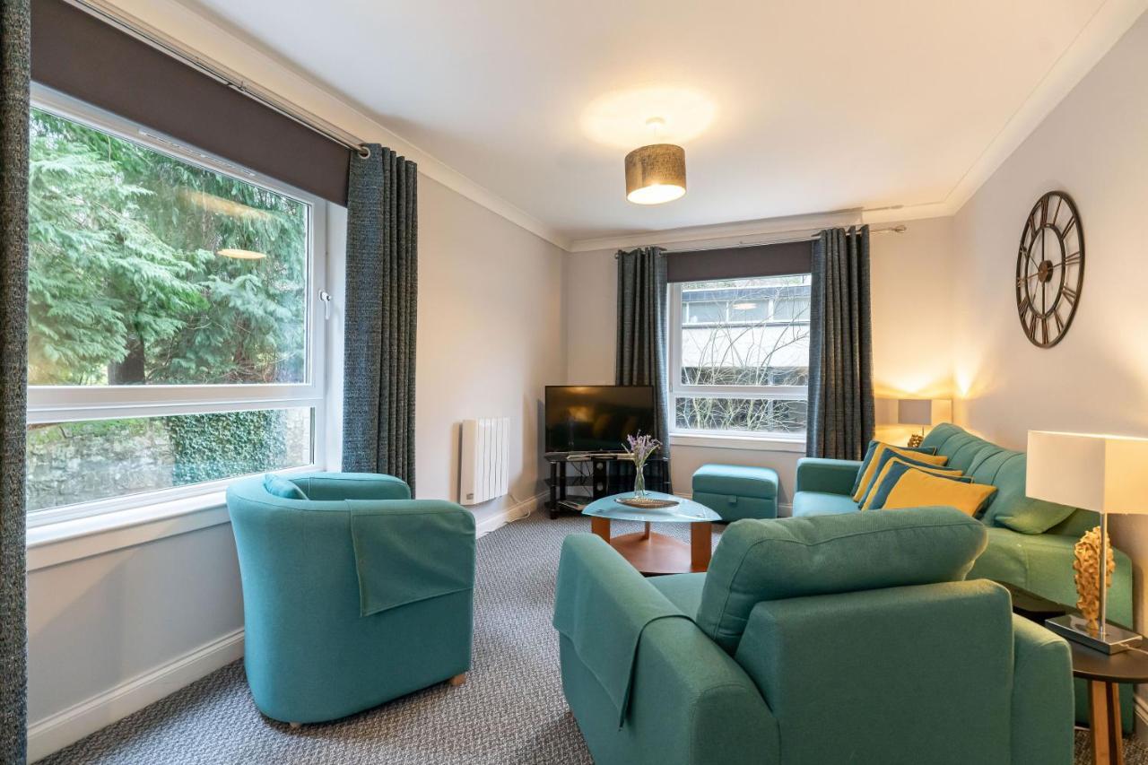 Ground-Fl Two Bedroom Apartment In Bridge Of Allan Extérieur photo