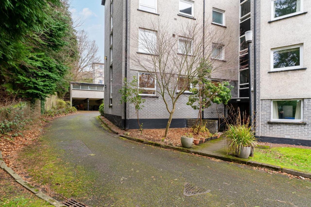 Ground-Fl Two Bedroom Apartment In Bridge Of Allan Extérieur photo