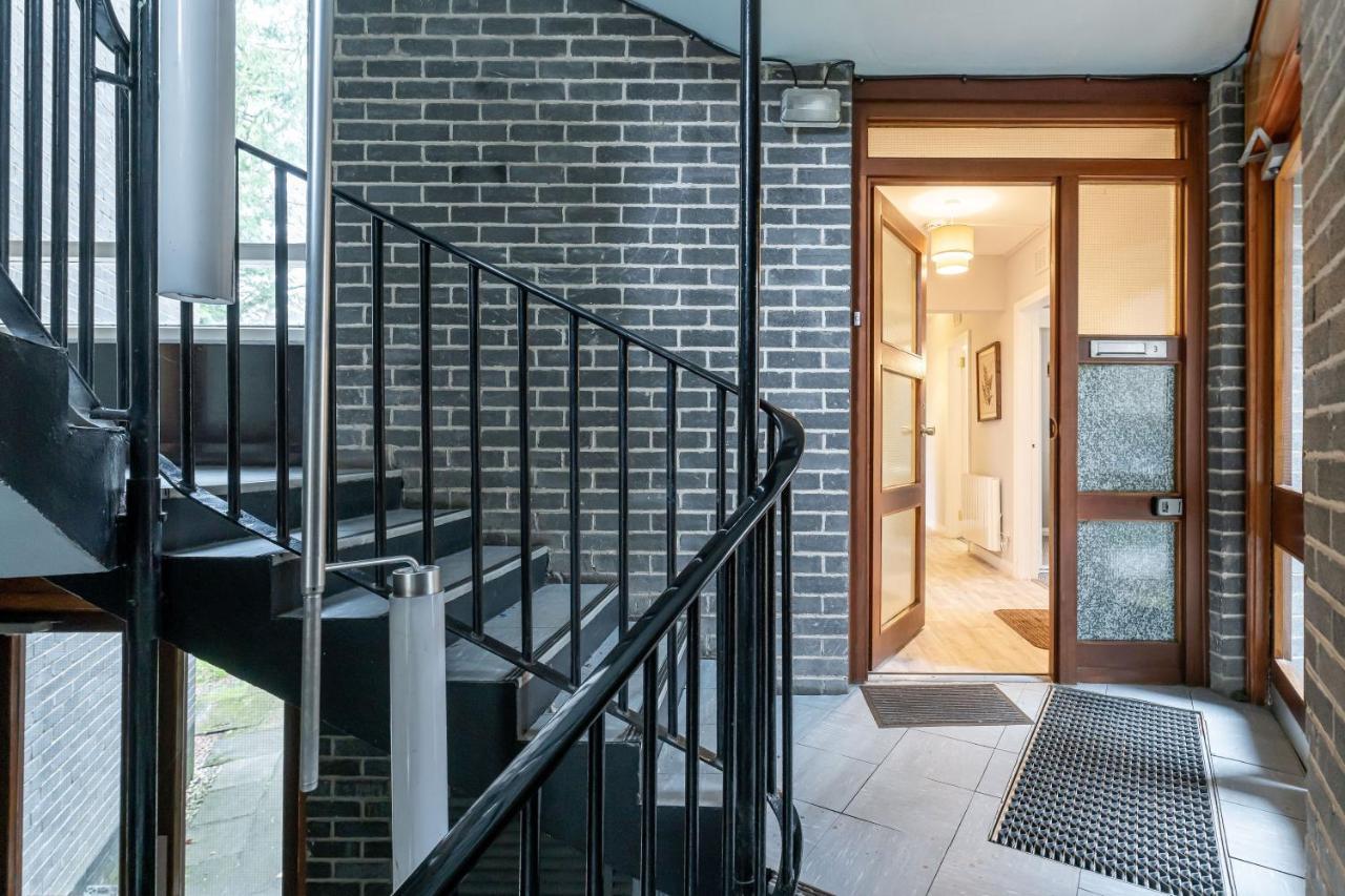 Ground-Fl Two Bedroom Apartment In Bridge Of Allan Extérieur photo